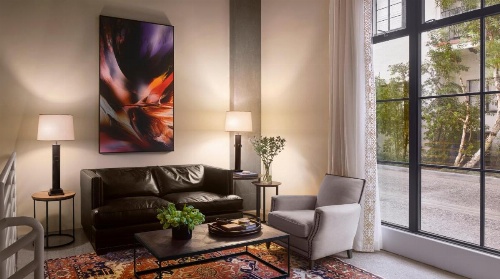 Plaza la Reina image 14