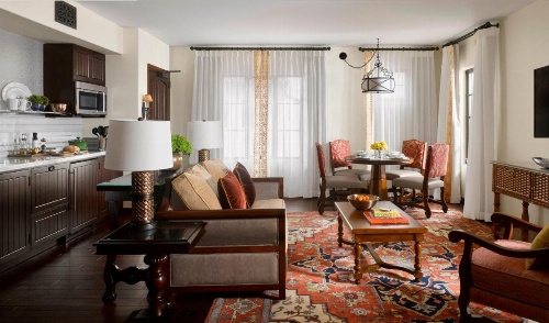 Plaza la Reina image 38