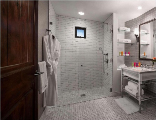 Plaza la Reina image 44